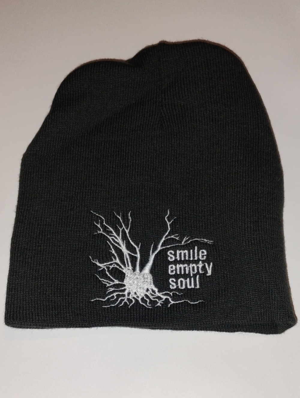 Smile Empty Soul Charcoal Beanie Hat with White Tree Embroidery New Old Stock